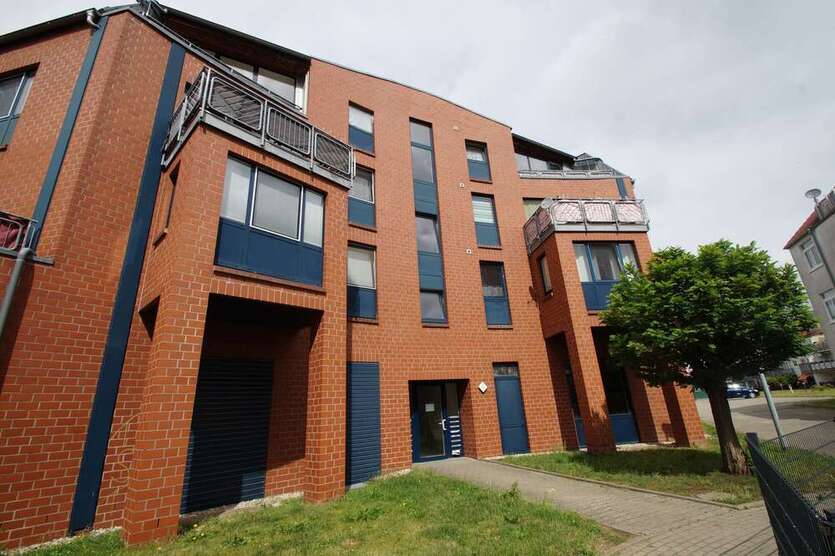 ++Erdgeschosswohnung mit 2 Balkone und Tiefgarage++ 3 zimmer