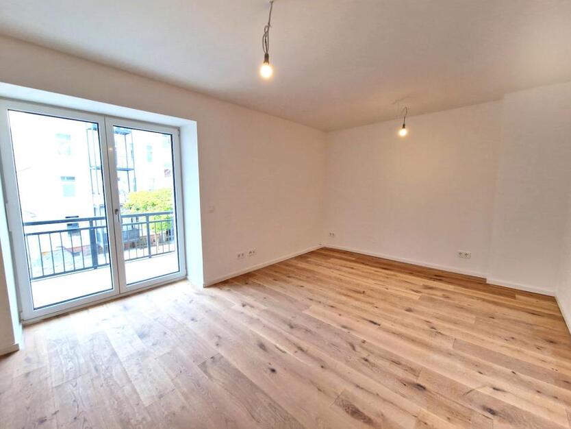 *Cityliving mit Charakter: Neubauwohnung in historischem Gebäude* 4-Zimmer-Wohnung mit 2 Balkonen 4 zimmer