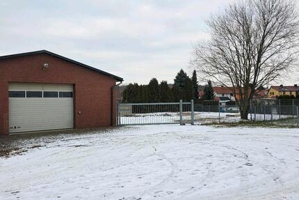 Lagerfläche Lagerhalle Gewerbehalle Gewerbegrundstück Werkstatt zimmer