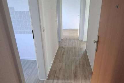 Wohnung Borna Kesselshain Siedlung - 3 Zimmer, 65 m&sup2;, 450&euro; | Angebot:27287962