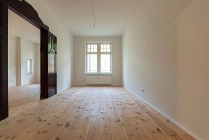 Wohnung Leipzig Sellerhausen-Stünz - 5 Zimmer, 161 m&sup2;, 1.776&euro; | Angebot:26986547