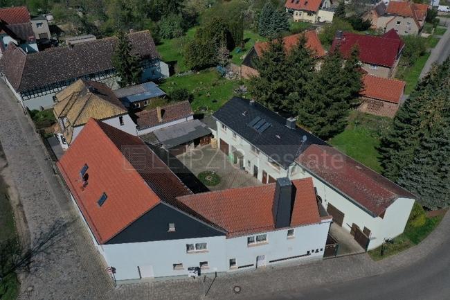 Etagenwohnung Lützen - 3 Zimmer, 110 m&sup2;, 695&euro; | Angebot:23767730