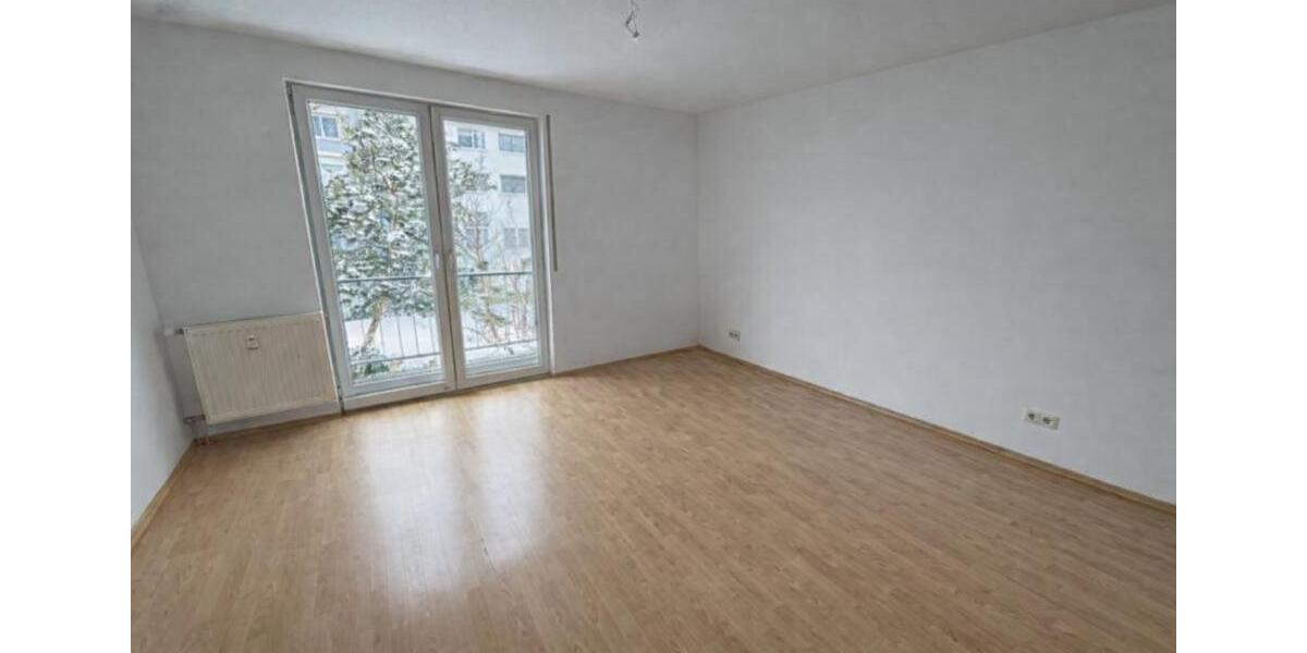 Etagenwohnung Leipzig Südwest - 2 Zimmer, 71 m&sup2;, 645&euro; | Angebot:26610484