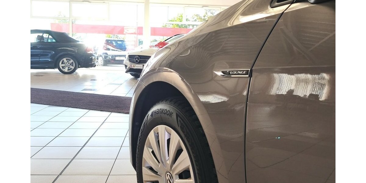 VW Golf Lounge 1.4 /Bi-Xenon/Navi/Tempo/Ahk 78.284 km 13.990 &euro; Leipzig 04347