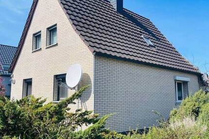 Freistehendes Einfamilienhaus in ruhiger Siedlungslage