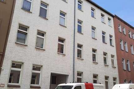 Wohnung zum Mieten in Halle (Saale) 299 € 40.04 m² 2 zimmer