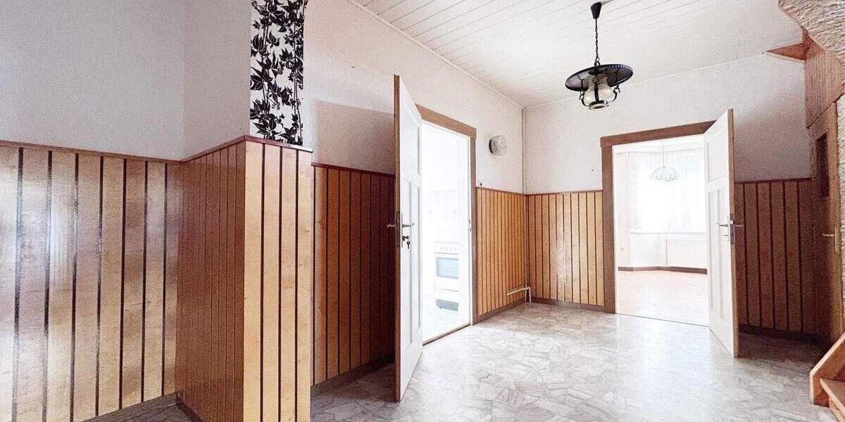 Einfamilienhaus Schkeuditz - 7 Zimmer, 153 m&sup2;, 399.000&euro; | Angebot:25677336