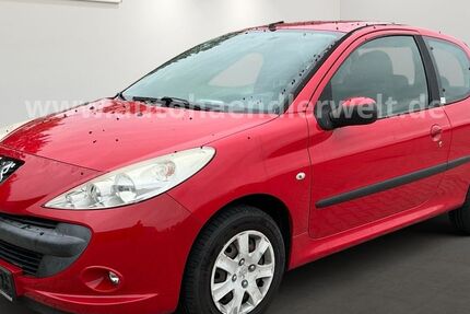 Peugeot 206 105.199 km 1.699 &euro; Brehna 06796