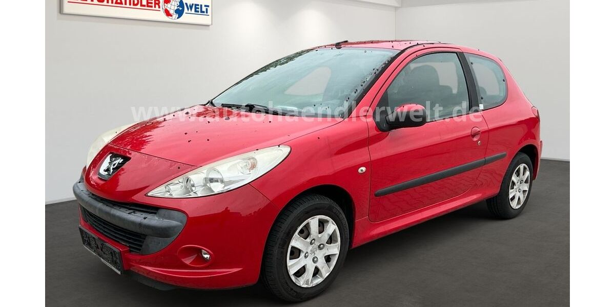 Peugeot 206 105.199 km 1.699 &euro; Brehna 06796