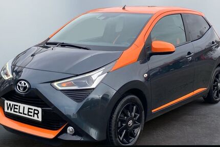 Toyota Aygo (X) 39.637 km 12.590 &euro; Leipzig 04178