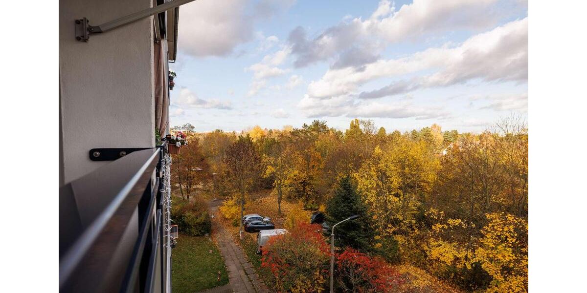 Etagenwohnung Leipzig Lausen-Grünau - 2 Zimmer, 56 m&sup2;, 550&euro; | Angebot:26490338