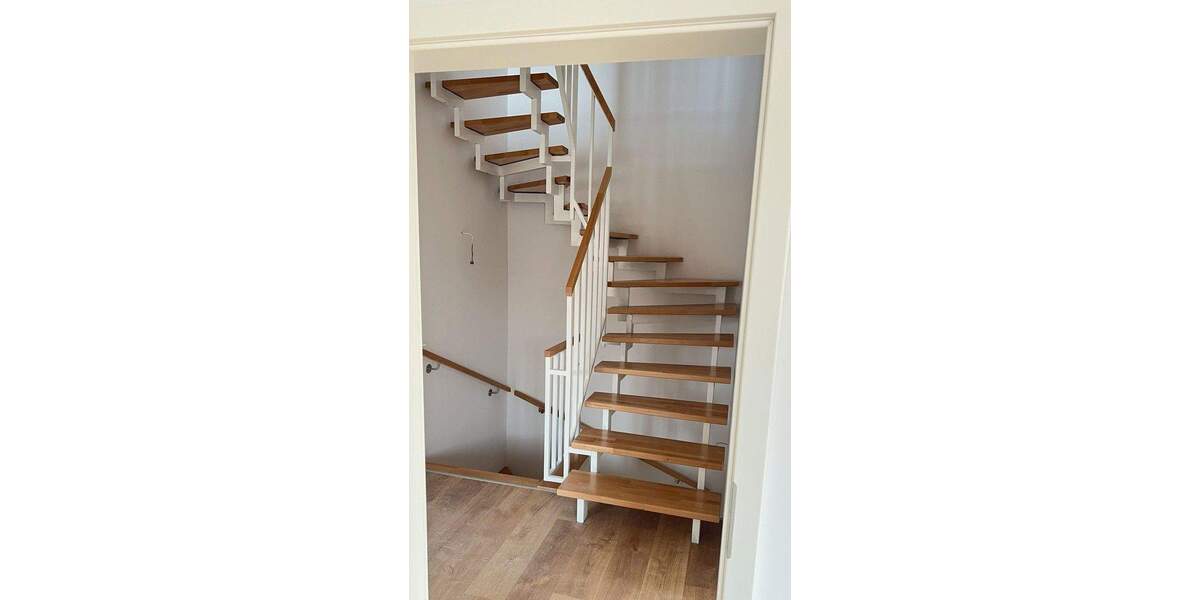 Doppelhaushälfte Leipzig Burghausen-Rückmarsdorf - 6 Zimmer, 158 m&sup2;, 2.675&euro; | Angebot:25775599