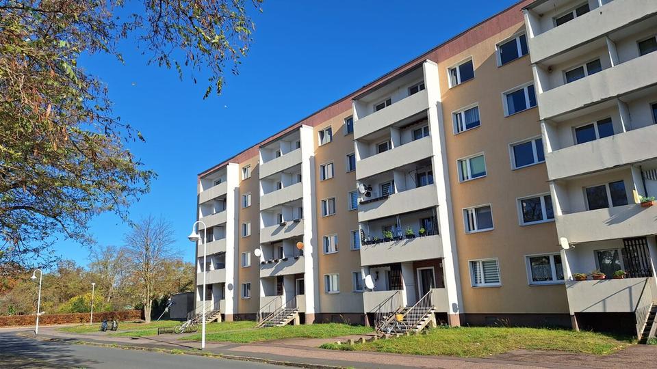 Etagenwohnung Sandersdorf-Brehna Brehna - 4 Zimmer, 65 m&sup2;, 485&euro; | Angebot:23742768