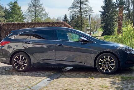 Hyundai i40 137.800 km 9.000 &euro; Grimma 04668