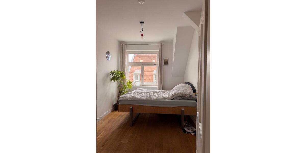 Dachgeschoßwohnung Leipzig Altwest - 3 Zimmer, 79 m&sup2;, 550&euro; | Angebot:26354879