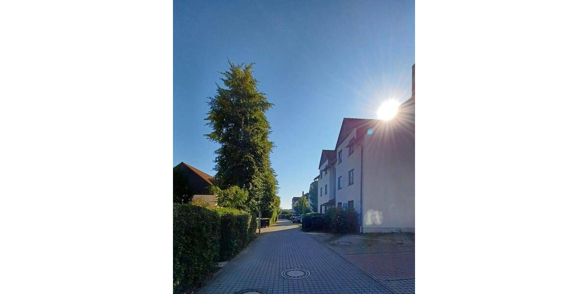  MACHERN MAISONETTE 2 ZIMMER mit offener Küche BALKON AB SOFORT 2 zimmer