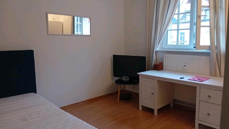 Etagenwohnung Naunhof - 1 Zimmer, 34 m&sup2;, 80&euro; | Angebot:26662712