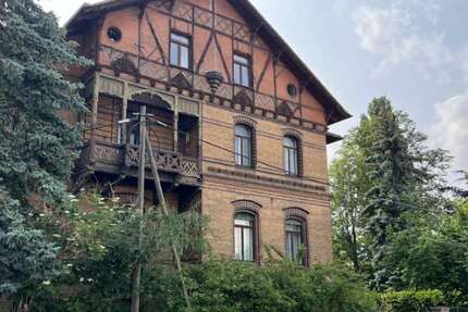 Haus zum Kaufen in Borsdorf 900.000 € 473.61 m²