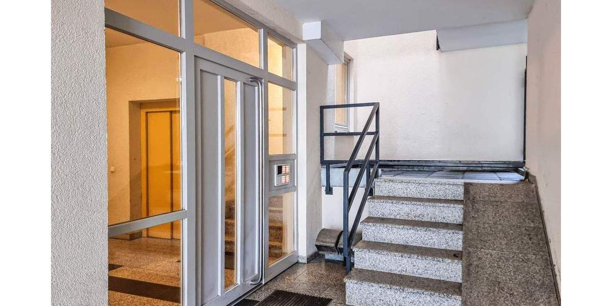 Sofort beziehbar I Balkon I Aufzug I TG-Stellplatz 2 zimmer
