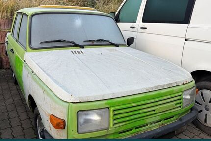 Wartburg Andere 87.398 km 3.900 &euro; Leuna 06237