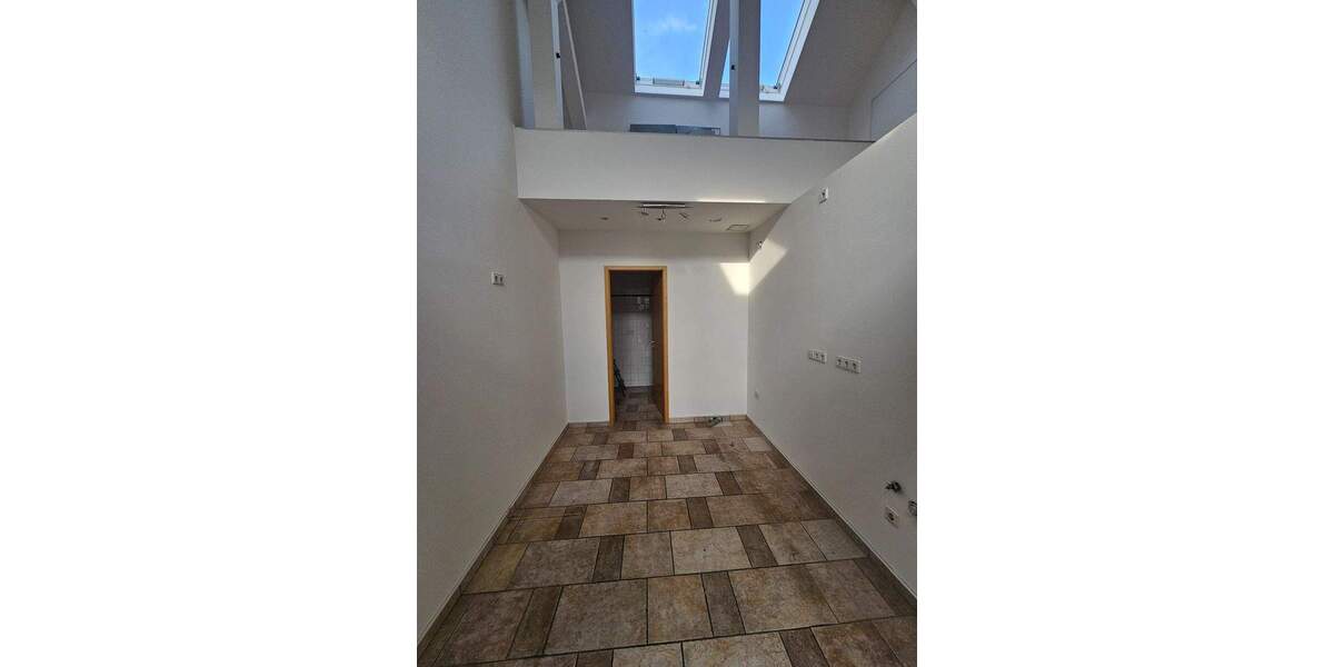 Etagenwohnung Leipzig Zentrum-Südost - 3 Zimmer, 184 m&sup2;, 1.478&euro; | Angebot:25899477