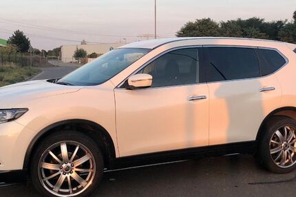 Nissan X-Trail 108.000 km 13.100 &euro; böhlen 04564