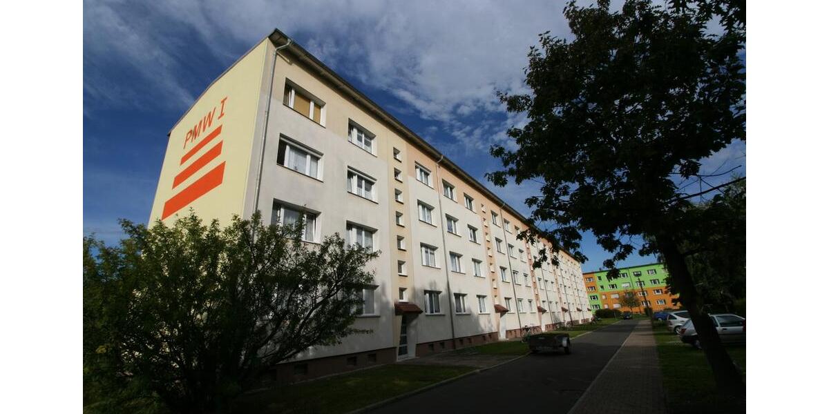 Etagenwohnung Zwenkau - 1 Zimmer, 31 m&sup2;, 235&euro; | Angebot:26279172