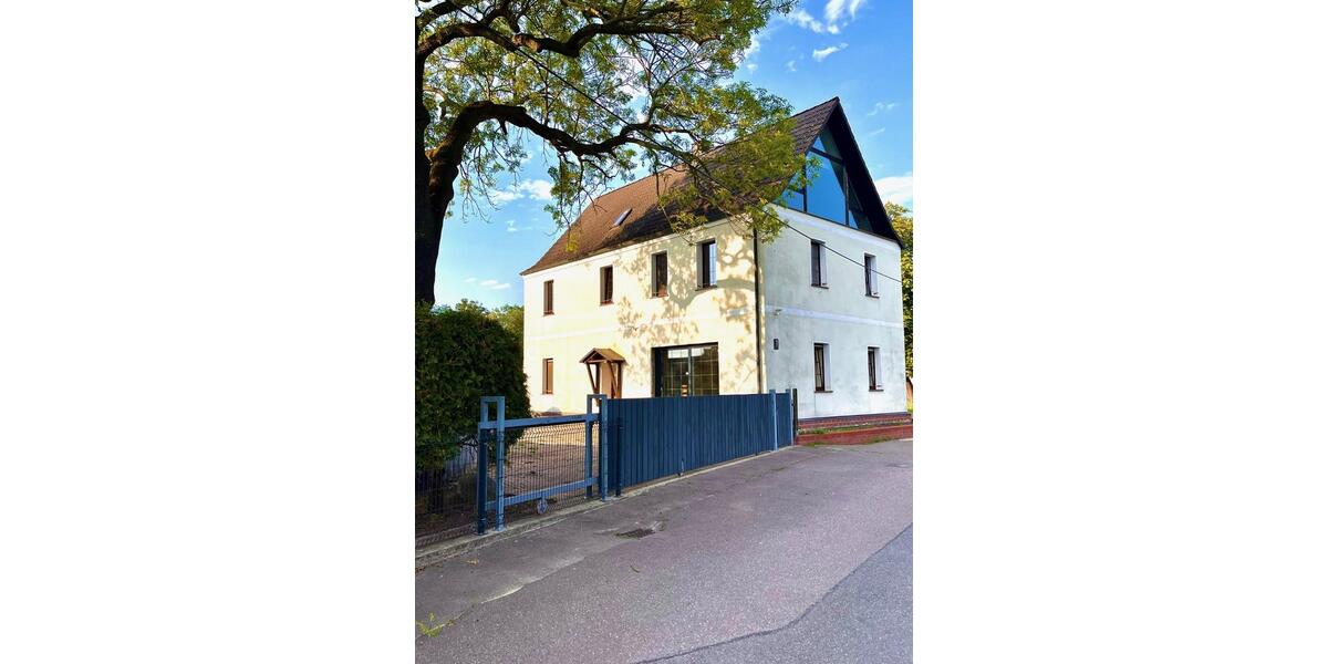 Einfamilienhaus Eilenburg - 7 Zimmer, 218 m&sup2;, 315.000&euro; | Angebot:27232085