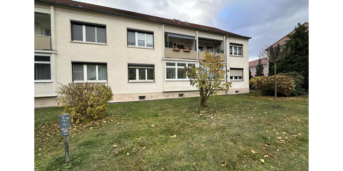 Hochparterre Hohenmölsen - 3 Zimmer, 67 m&sup2;, 62.000&euro; | Angebot:25253817