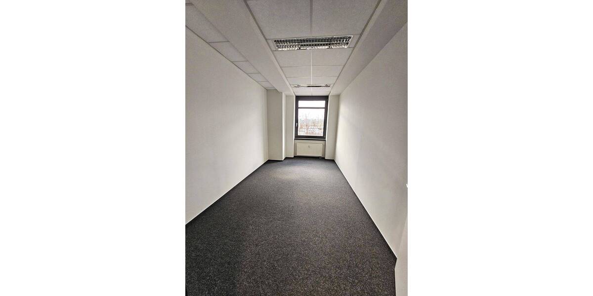 Gewerbeobjekt Leipzig Seehausen - 1 Zimmer, 618 m&sup2;, 5.427&euro; | Angebot:26292099