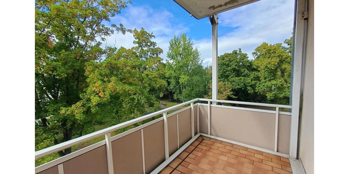 Etagenwohnung Merseburg - 2 Zimmer, 49 m&sup2;, 318&euro; | Angebot:26635031