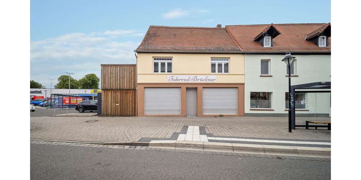 Einfamilienhaus Hohenmölsen Jaucha - 4 Zimmer, 180 m&sup2;, 120.000&euro; | Angebot:26889149
