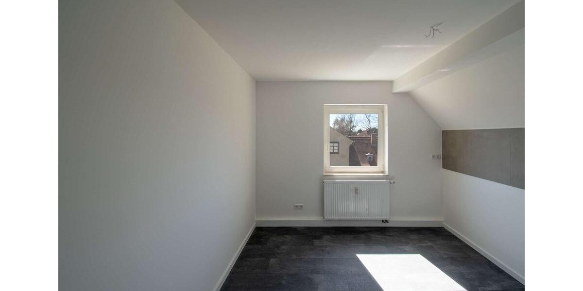 Dachgeschoßwohnung Borna - 2 Zimmer, 55 m&sup2;, 495&euro; | Angebot:26545944