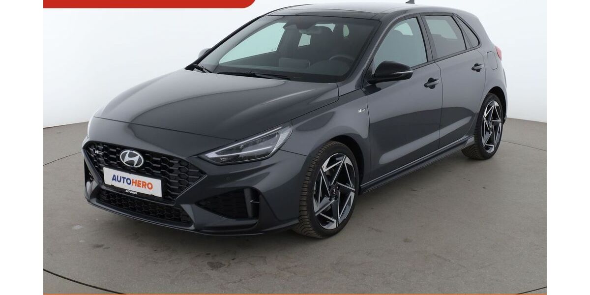 Hyundai i30 8.684 km 23.440 &euro; Leipzig 04328