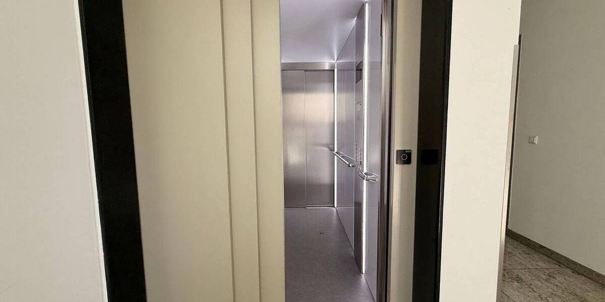 Etagenwohnung Leipzig Zentrum-Nord - 4 Zimmer, 136 m&sup2;, 2.040&euro; | Angebot:26787396