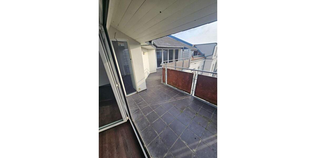 Etagenwohnung Leipzig Zentrum-Südost - 3 Zimmer, 184 m&sup2;, 1.478&euro; | Angebot:25899477