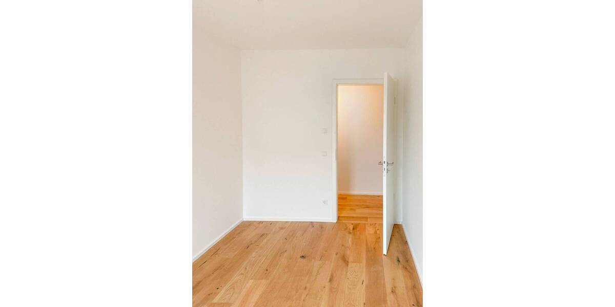 Etagenwohnung Zwenkau - 3 Zimmer, 69 m&sup2;, 295.000&euro; | Angebot:26306133