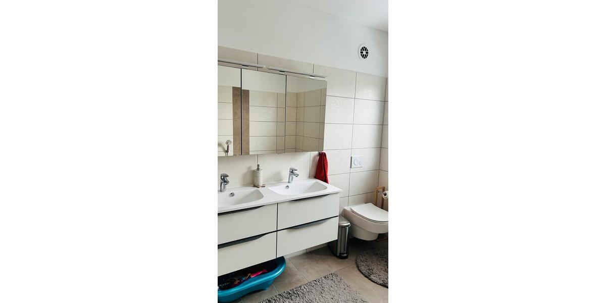 Doppelhaushälfte Markkleeberg - 5 Zimmer, 180 m&sup2;, 2.850&euro; | Angebot:25048211