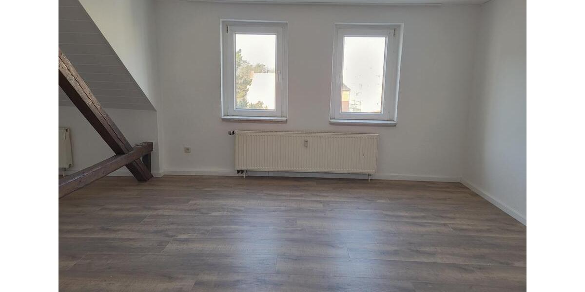 Dachgeschoßwohnung Wurzen - 2 Zimmer, 65 m&sup2;, 425&euro; | Angebot:24845642
