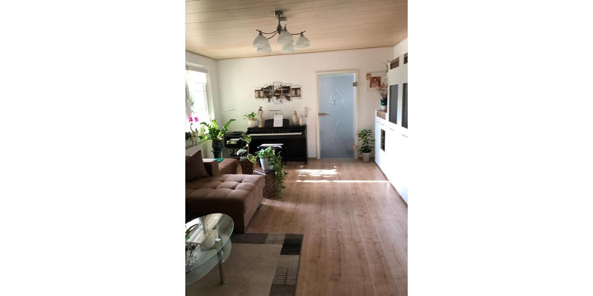 Einfamilienhaus Kabelsketal - 7 Zimmer, 178 m&sup2;, 372.000&euro; | Angebot:27122398