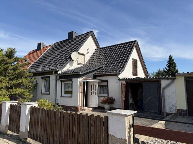 Einfamilienhaus Beuna Beuna (Geiseltal) - 5 Zimmer, 75 m&sup2;, 127.000&euro; | Angebot:27316065