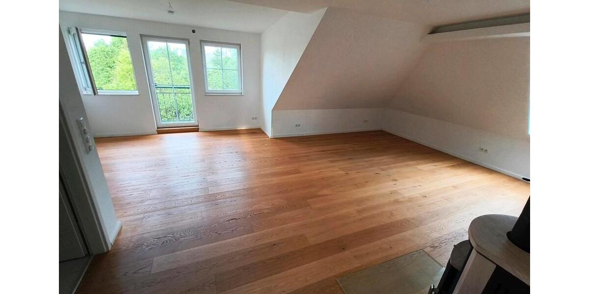 Dachgeschoßwohnung Leipzig Ost - 4 Zimmer, 100 m&sup2;, 325.000&euro; | Angebot:26854340