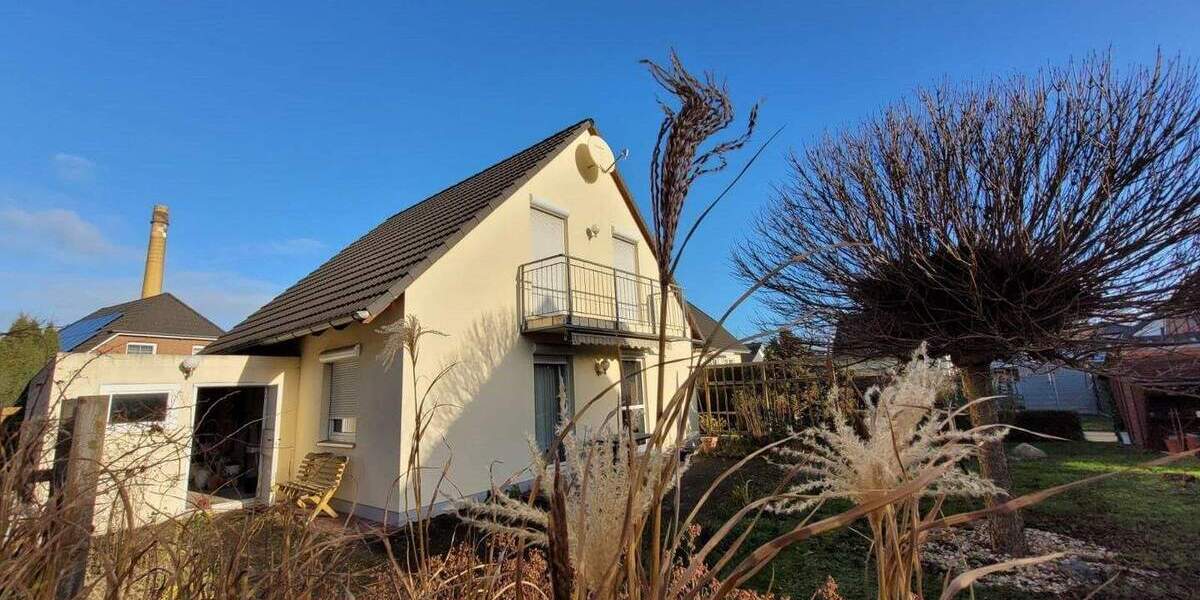 Einfamilienhaus Borna - 5 Zimmer, 90 m&sup2;, 319.000&euro; | Angebot:25733734