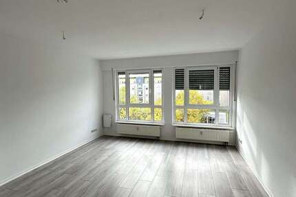 Wohnung Kabelsketal Großkugel - 4 Zimmer, 121 m&sup2;, 837&euro; | Angebot:25538565