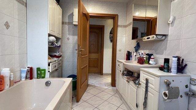 Mehrfamilienhaus, Wohnhaus Hohenmölsen - 8 Zimmer, 211 m&sup2;, 365.000&euro; | Angebot:25897935