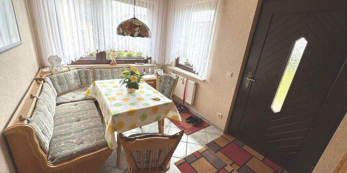 Einfamilienhaus Leipzig Burghausen-Rückmarsdorf - 7 Zimmer, 296 m&sup2;, 695.000&euro; | Angebot:25733732