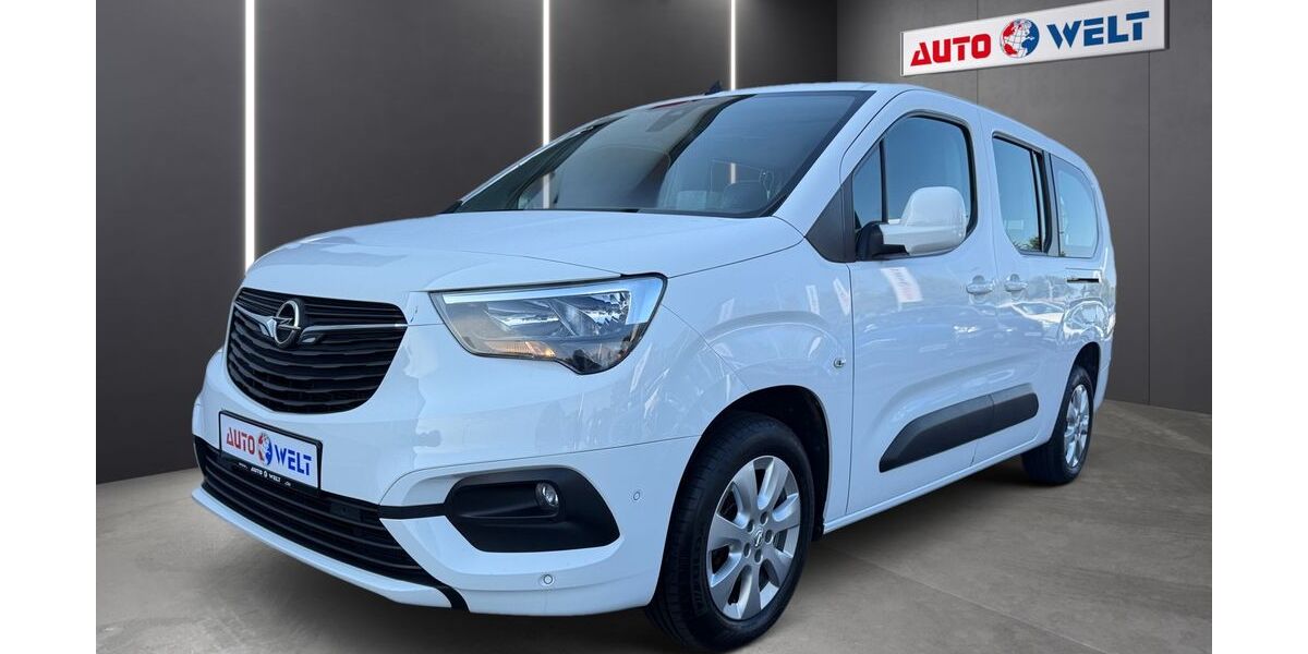 Opel Combo 97.767 km 18.990 &euro; Sandersdorf Brehna 06796