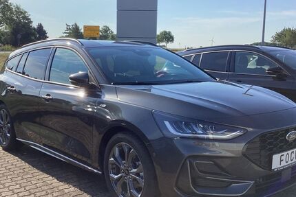 Ford Focus 5.500 km 23.990 &euro; Delitzsch 04509