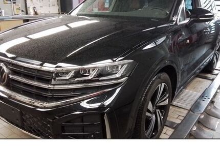 VW Touareg 28.940 km 62.980 &euro; Borna 04552