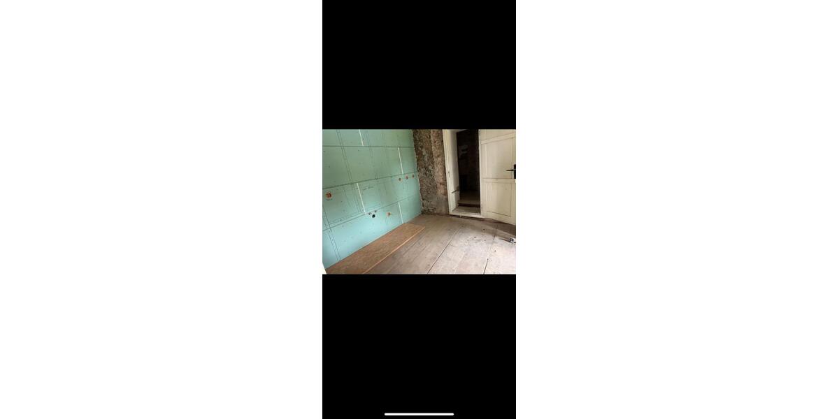 Mehrfamilienhaus, Wohnhaus Schkopau - 5 Zimmer, 150 m&sup2;, 100.000&euro; | Angebot:27196232